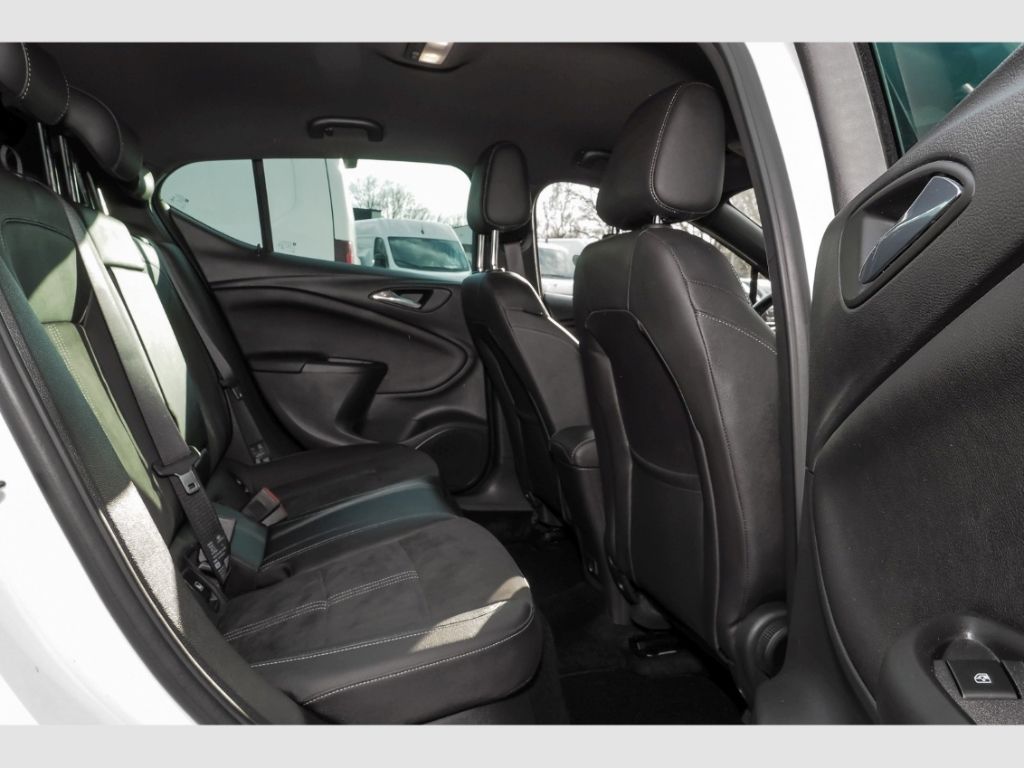 Opel Astra K Ultimate - Samsaru's Car Outlet