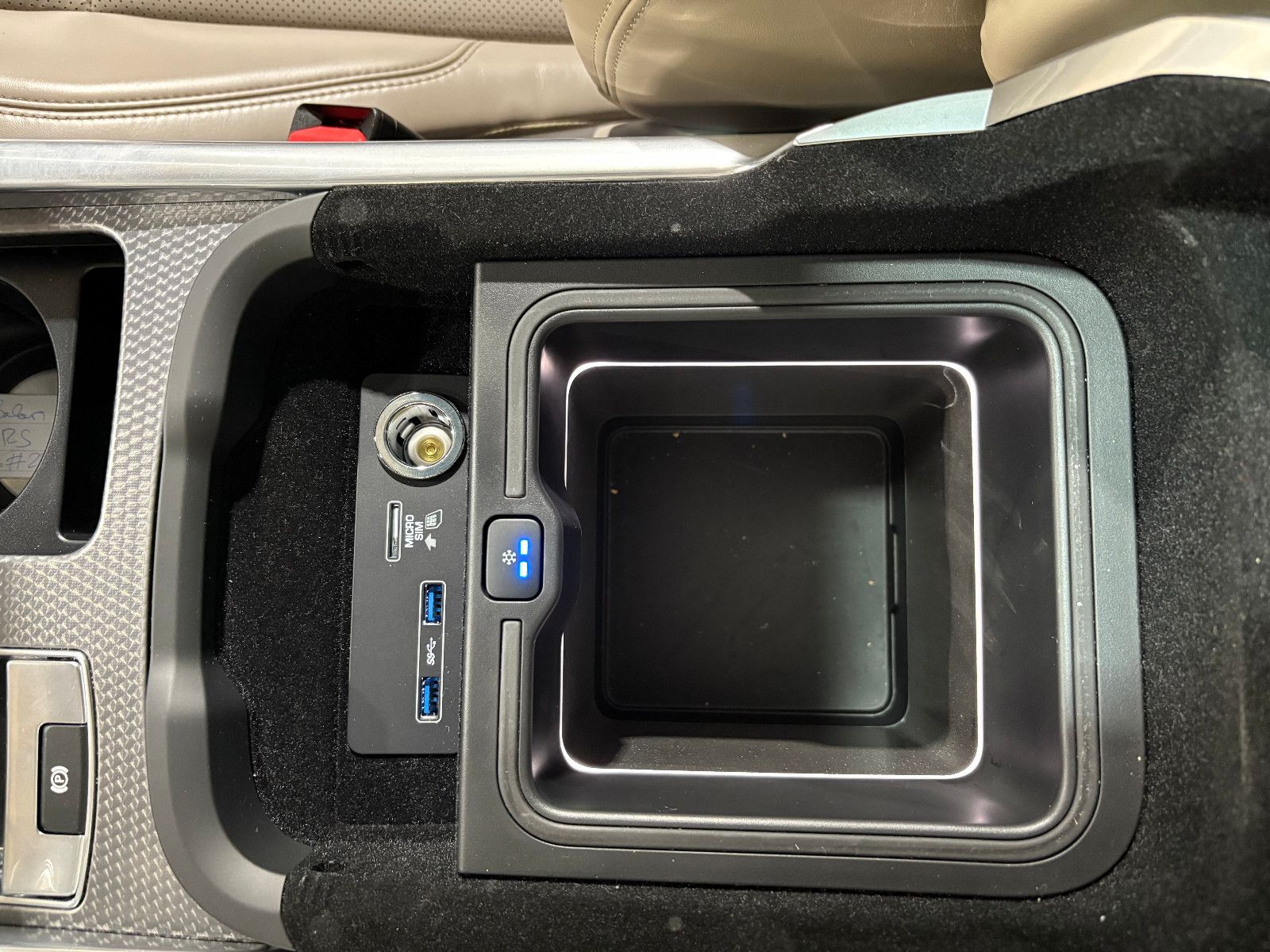 Range Rover Sport HSE Dynamic Hybrid - Samsaru's Car Outlet