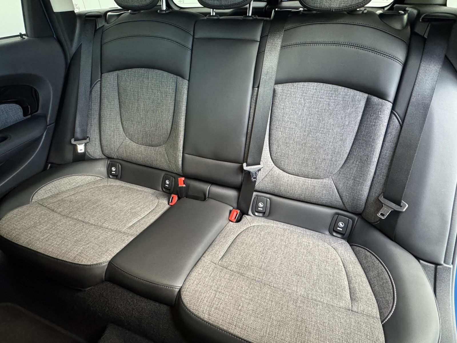 MINI Cooper S Clubman - Samsaru's Car Outlet