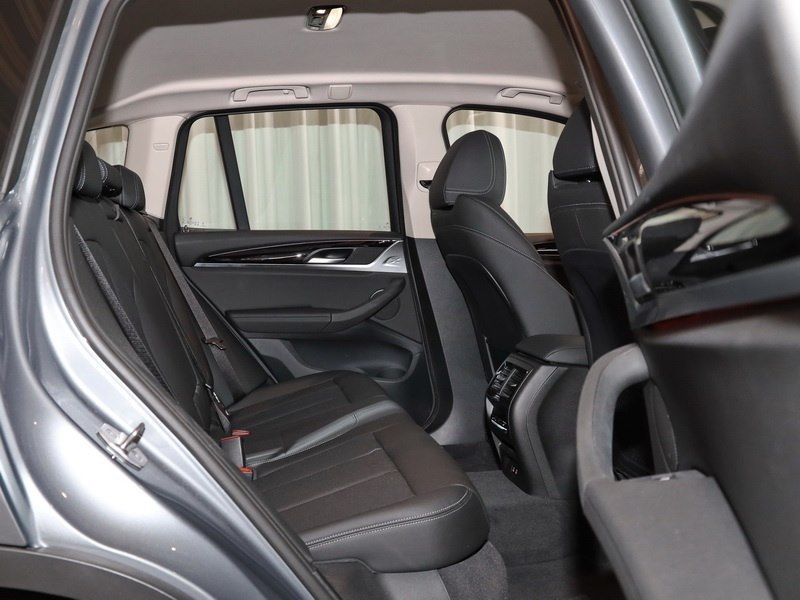 BMW X3 xDrive20i Laser RFK DrivAss HeadUp HIFI