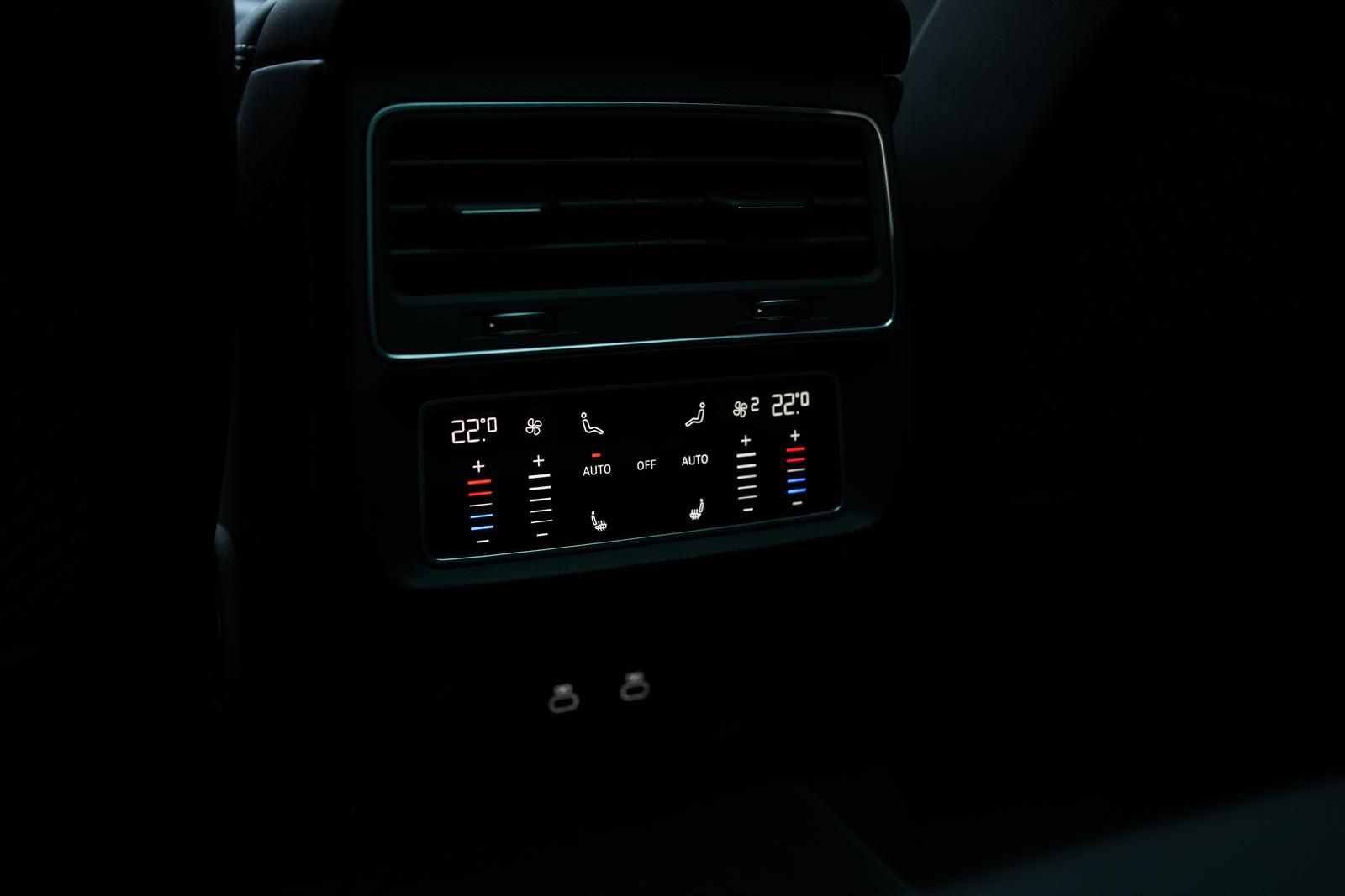 Audi Q7 50 TDI S Line Matrix NightV HUD B&O AHK Pano