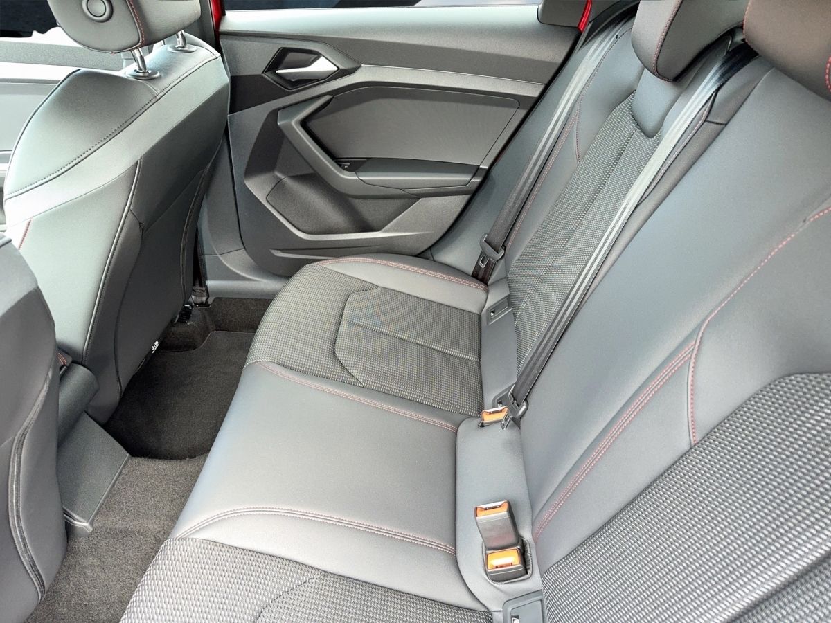 Audi A1 Sportback S line 40 TFSI S line plus | Navi