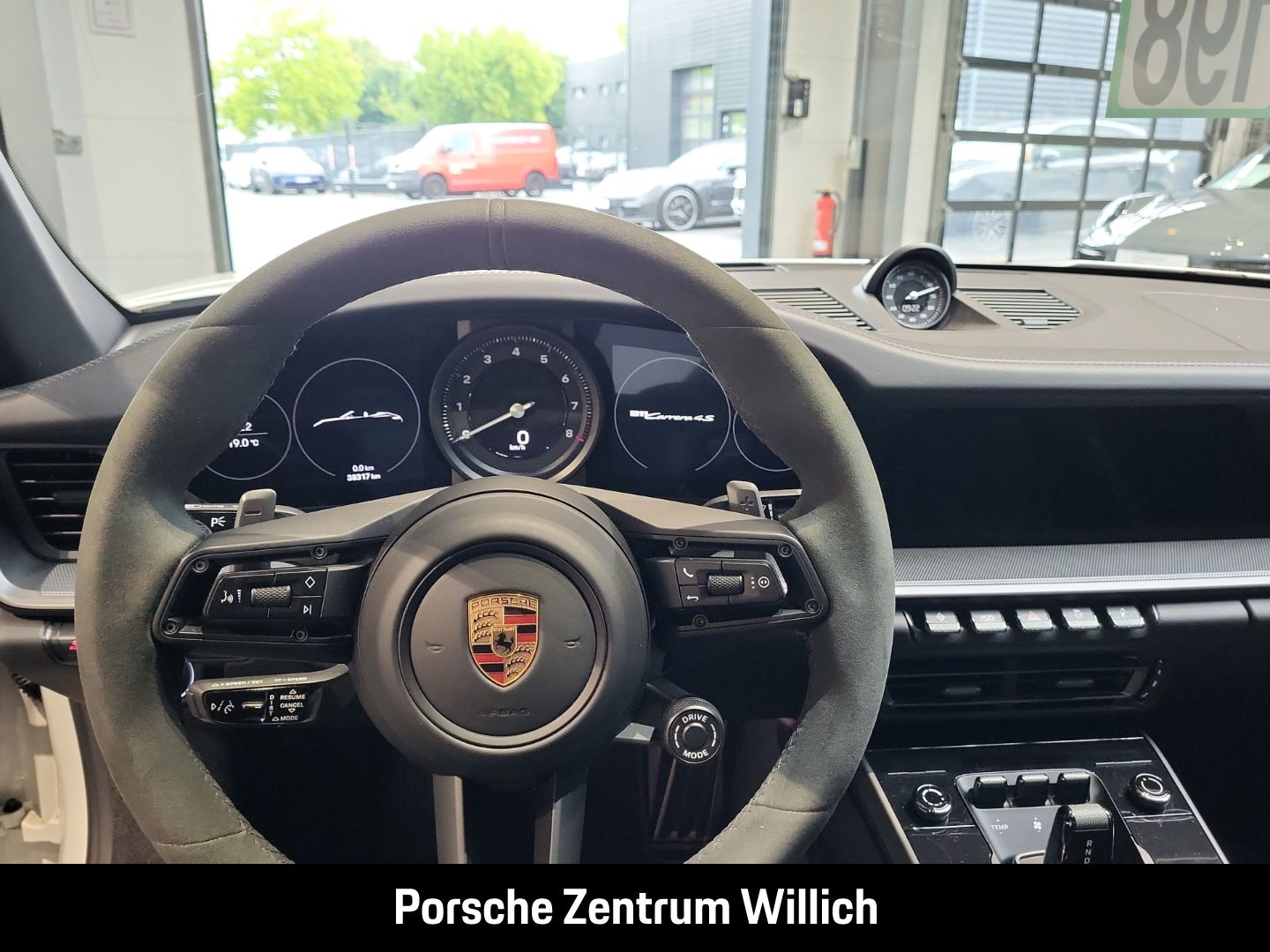 Porsche 992 911 Carrera 4S Cabriolet Hinterachslenkung