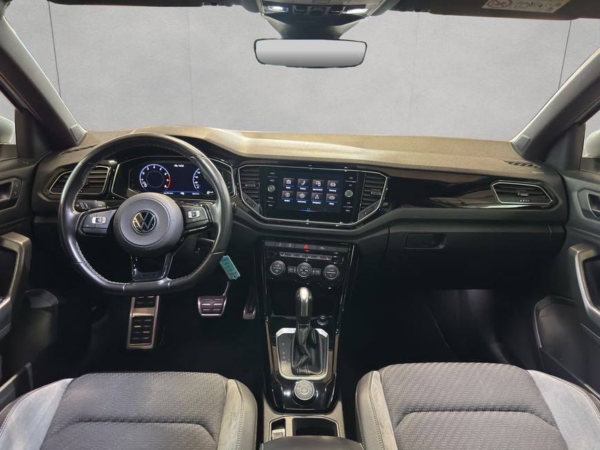 Volkswagen T-Roc R 2.0 TSI 4MOTION - Samsaru's Car Outlet