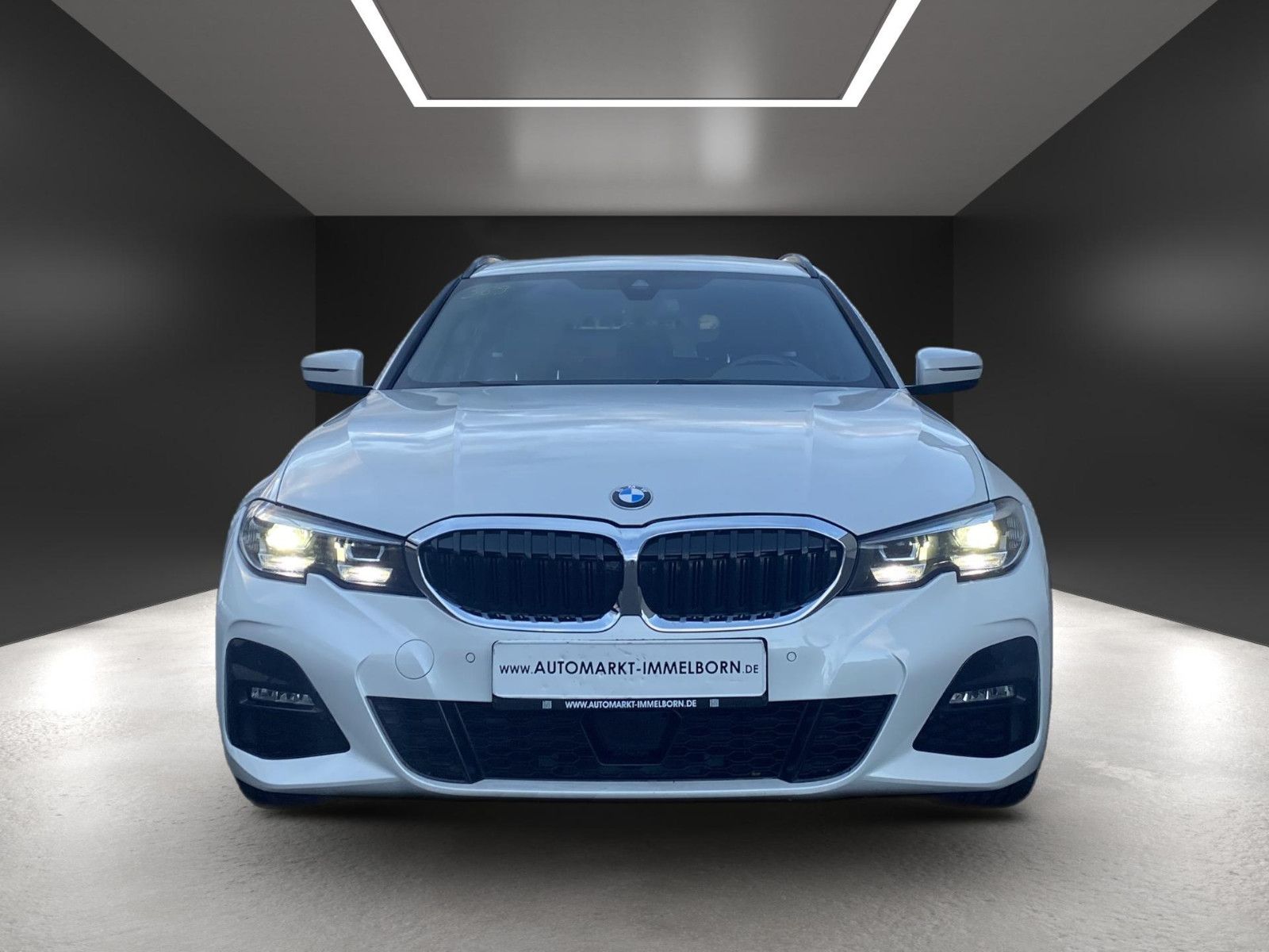 BMW 320 d x M Sport - Samsaru's Car Outlet