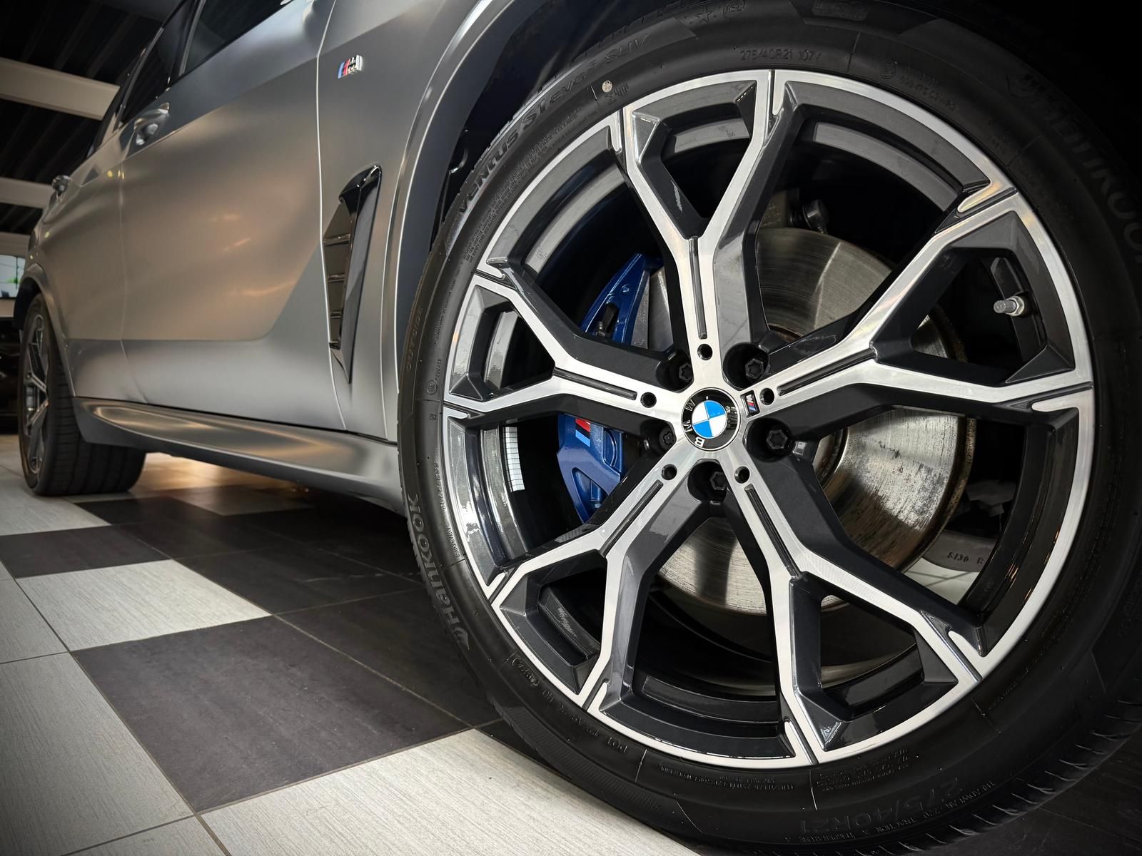 BMW X5 30d xD M Sport*FROZEN*7-Sitz*Pano-SKY*Massage