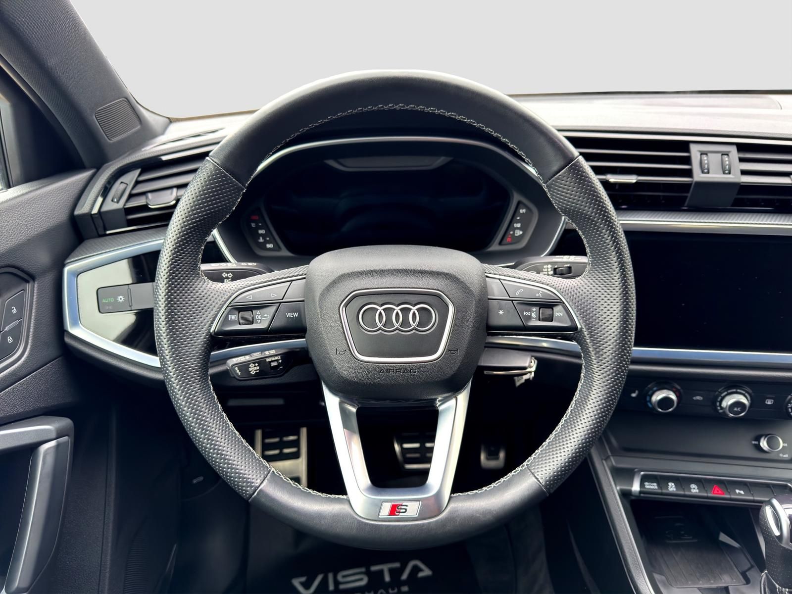 Audi Q3 40 TFSI S-Line - Samsaru's Car Outlet