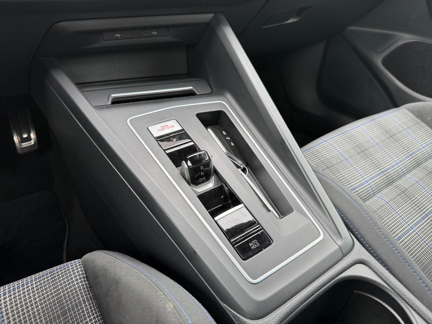 Volkswagen Golf 8 VIII GTE 1.4 eHybrid - Samsaru's Car Outlet