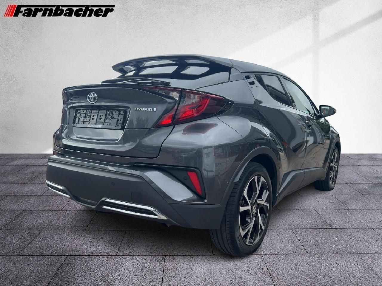 Toyota C-HR 2.0 Hybrid Team D - Samsaru's Car Outlet