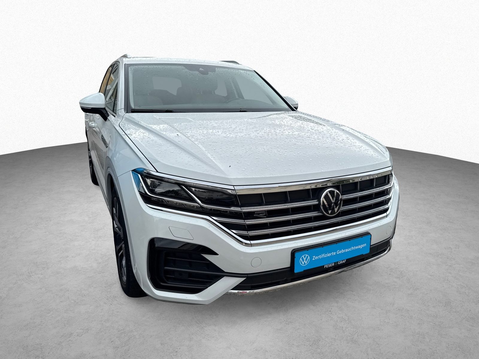 Volkswagen Touareg Elegance 3.0 TDI 4MOTION - Samsaru's Car Outlet