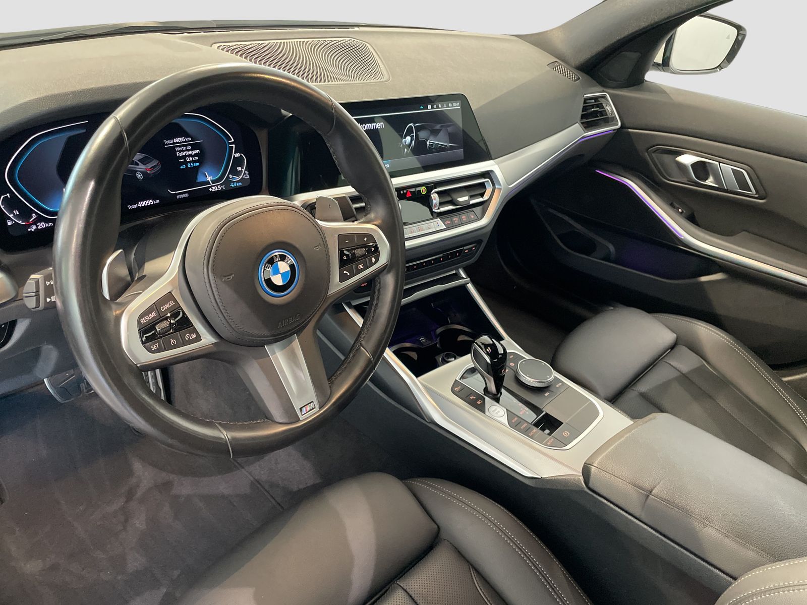 BMW 320e Limousine M Sport - Samsaru's Car Outlet