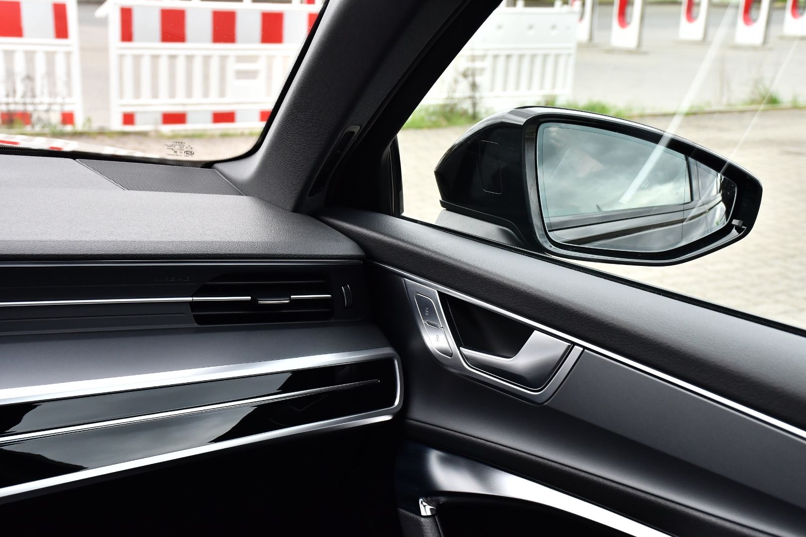 Audi A6 Avant 50TDI Quattro S Line Pano HeadUp Matrix