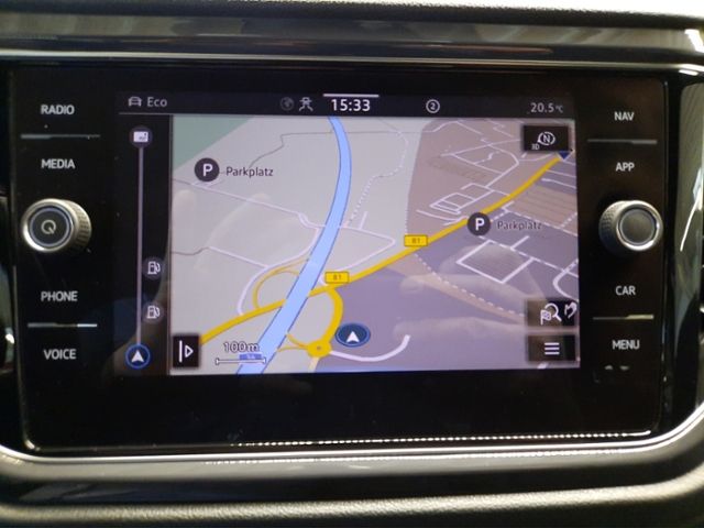 Volkswagen T-Roc 1.5TSI DSG Sport - Samsaru's Car Outlet