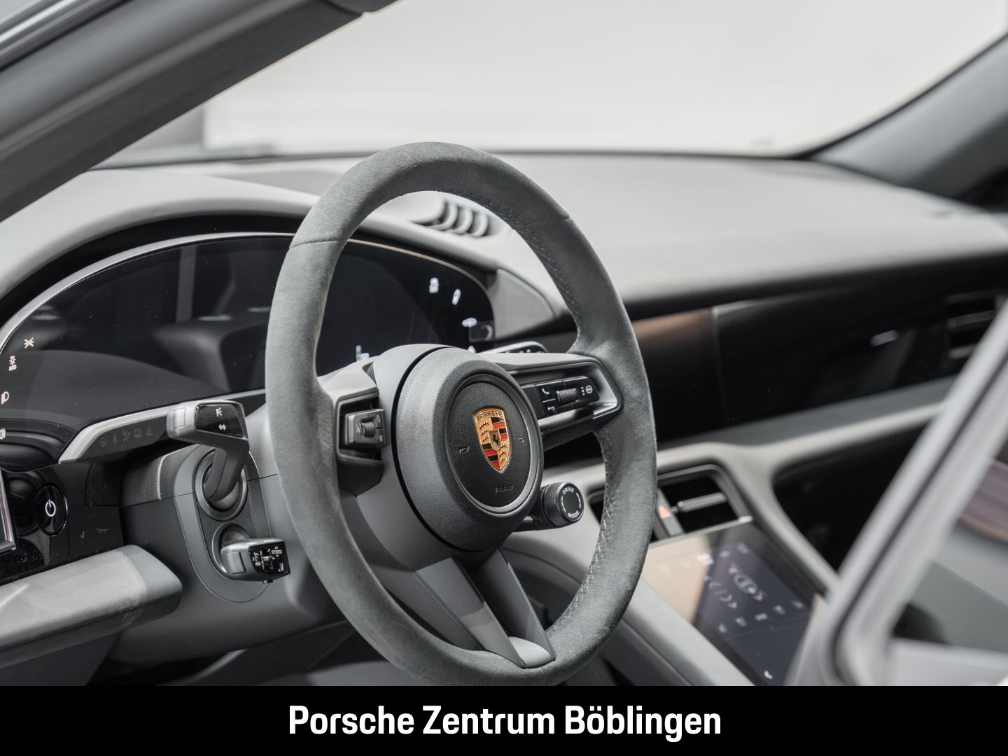 Porsche Taycan 4 Cross Turismo BOSE Panorama LED-Matrix