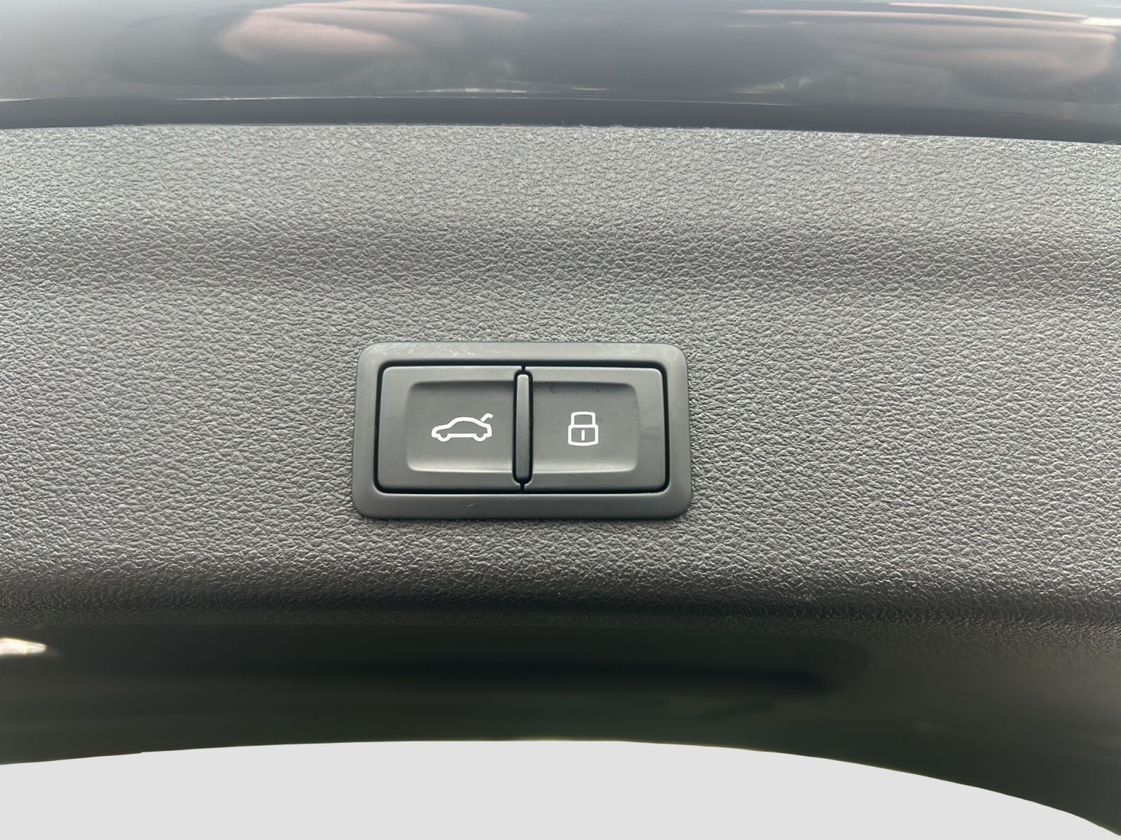 Audi RS 6 Avant performance*NAVI-PLUS*KAMERA*HUD*RS-A