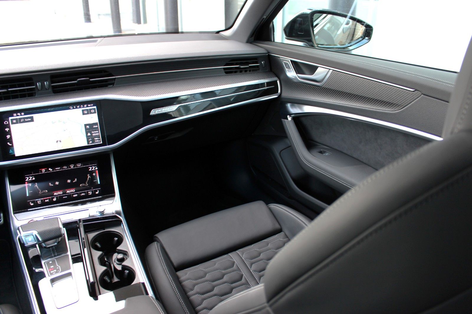 Audi RS6 Avant /DYNAMIK+/ B&O/ STANDHZG/  SPORTABGAS