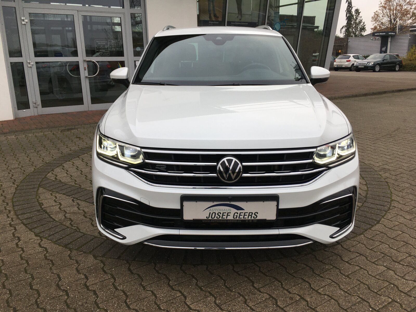 Volkswagen Tiguan R-Line 2.0 TDI 4Motion Leder+Soundsystem+