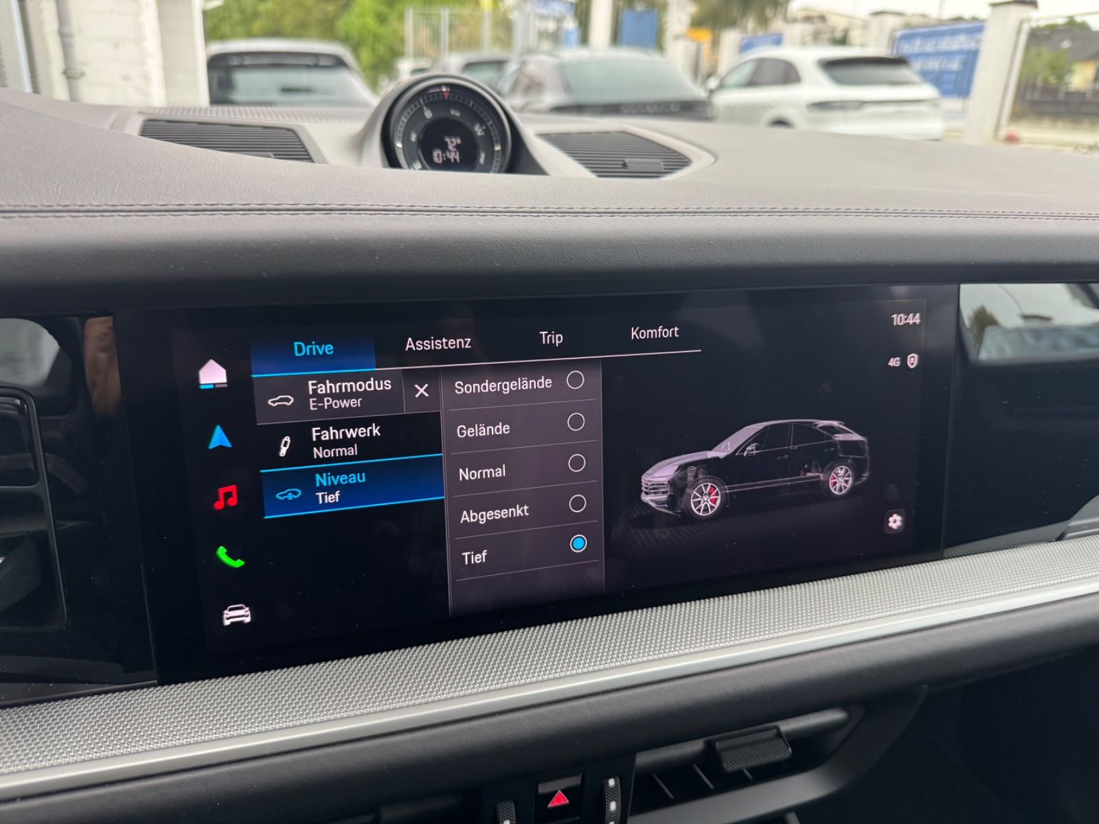 Porsche E-Hybrid Coupé INNODRIVE-LUFTF-PANO-MASSAGE-VOLL
