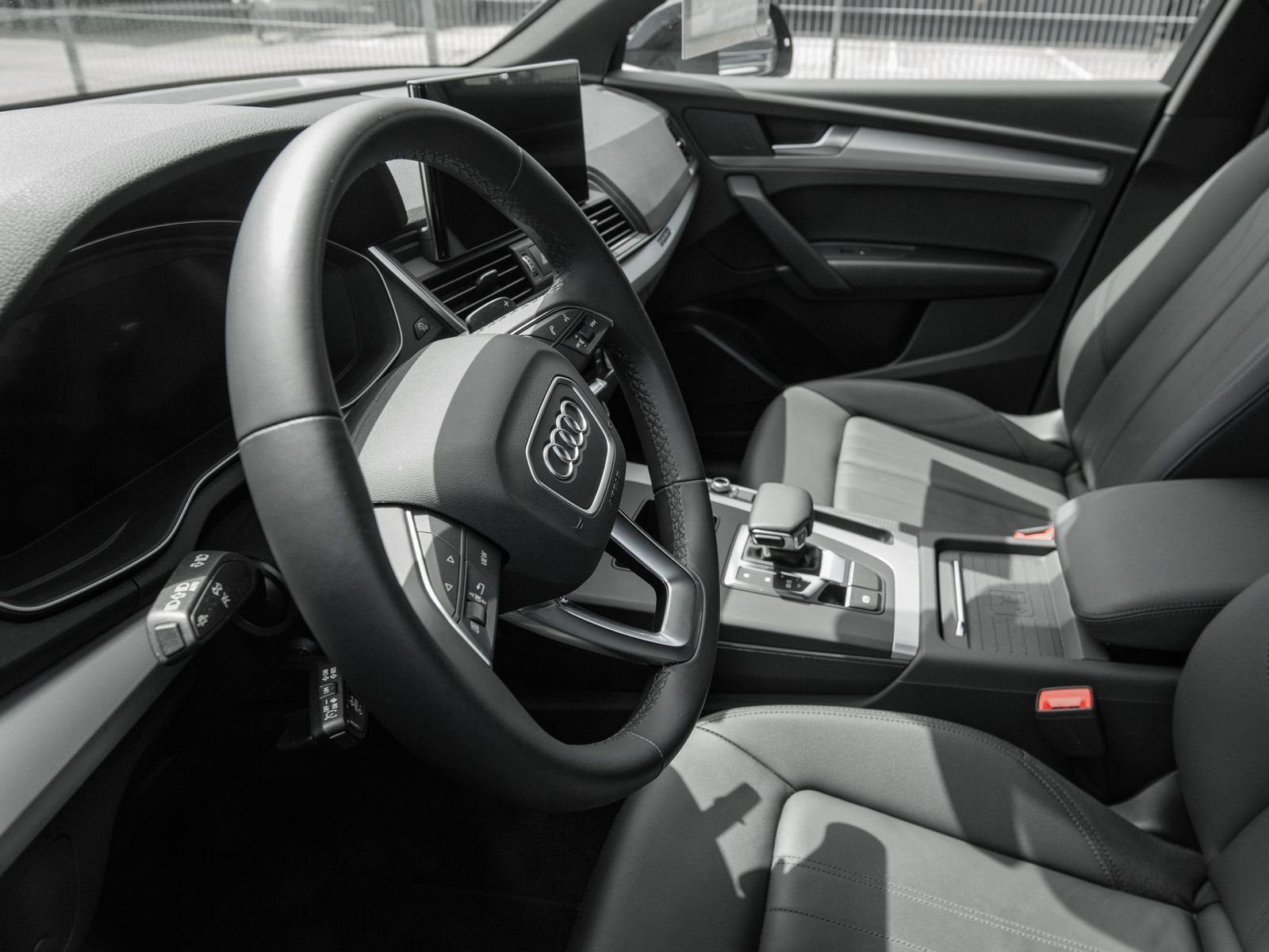 Audi Q5 45 TFSI qu.S-line Stronic - Samsaru's Car Outlet