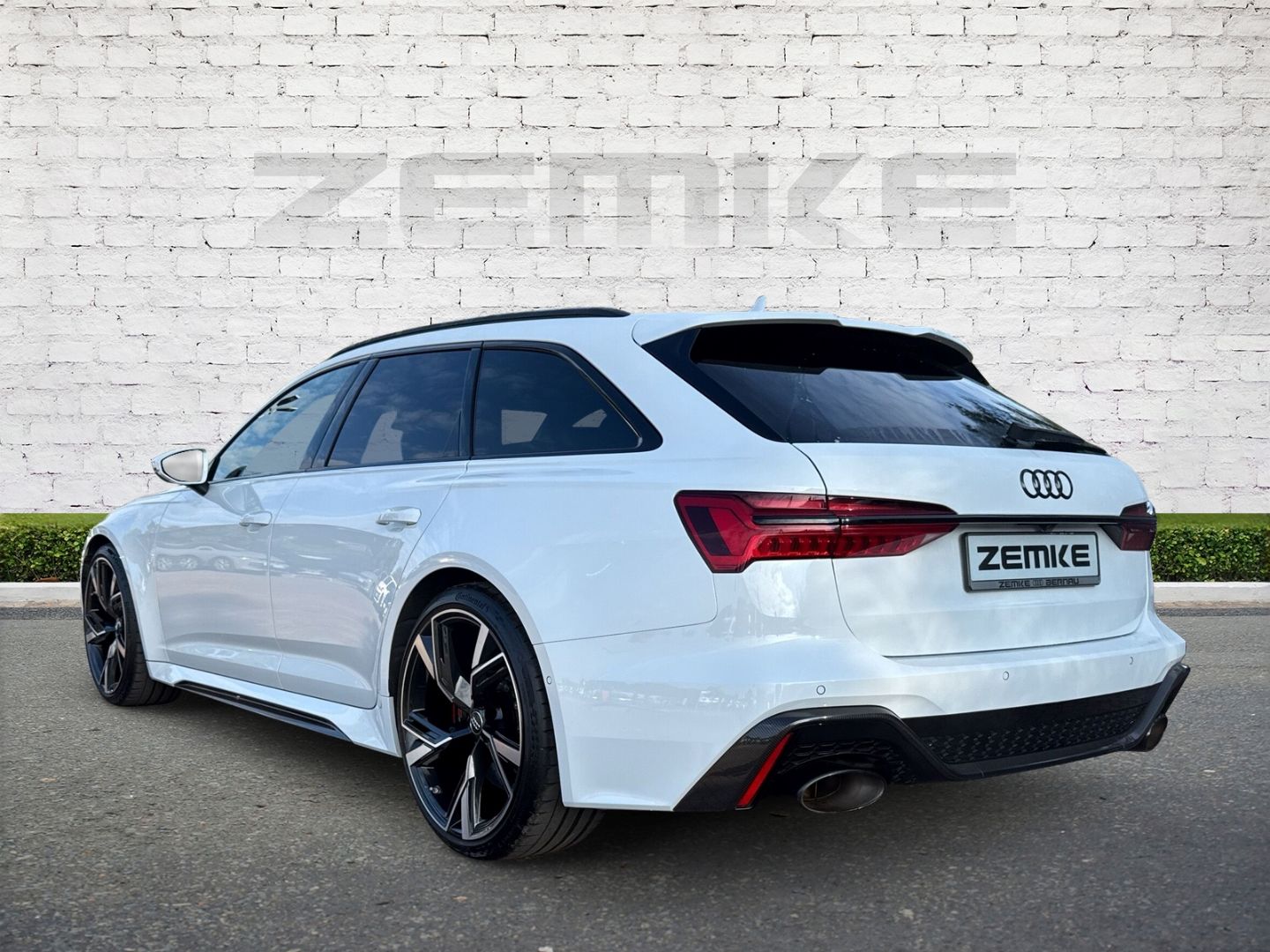 Audi RS6 Avant 4.0 TFSI quattro StandHZG Navi Leder D