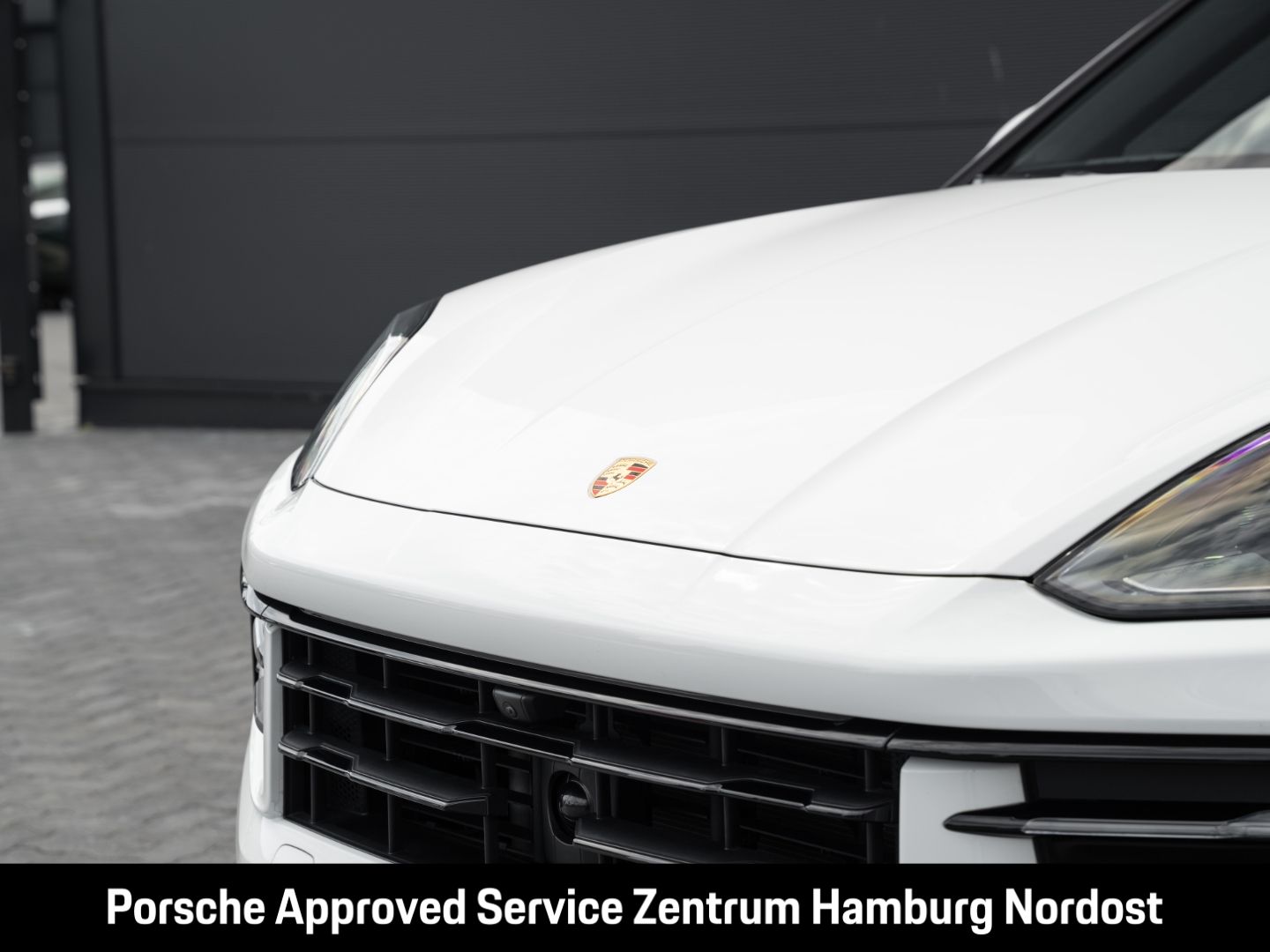 Porsche Cayenne E-Hybrid Coupe Sport Chrono Matrix-LED