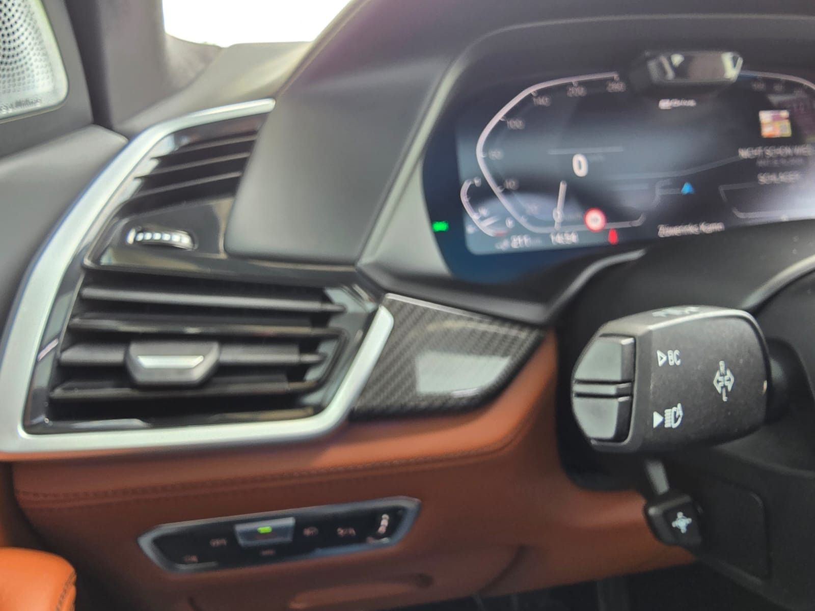 BMW X5 xDrive45e M Sport*Merino*AHK,Pano,B&W HIFI