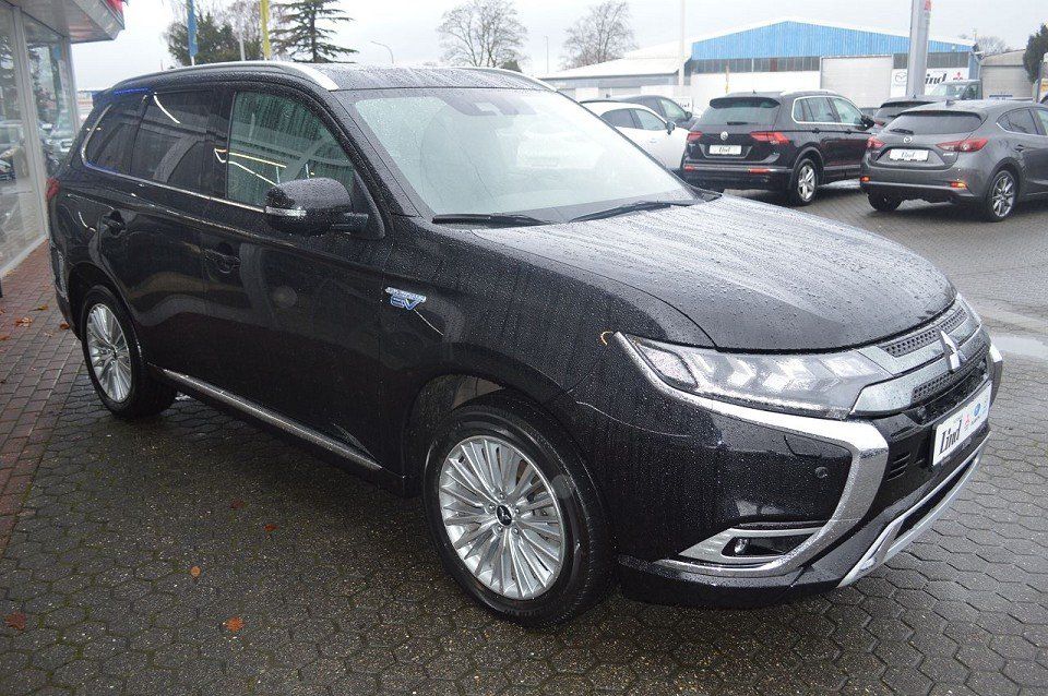 Mitsubishi PHEV OUTLANDER PHEV TOP