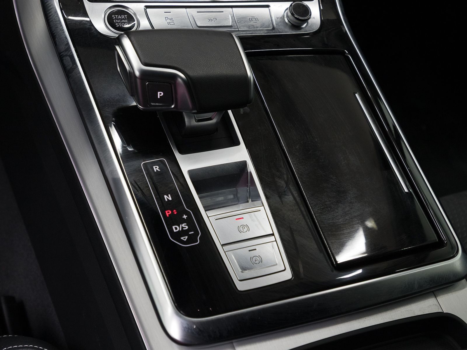 Audi Q7 50 TDI Q S LINE 7-SITZE LM20 AHK MATRIX