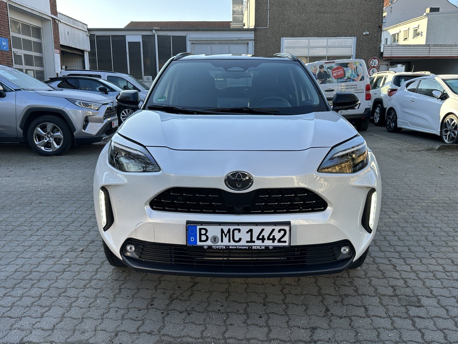 Toyota Yaris Cross 1.5l Hybrid FWD Style Plus + Safety-