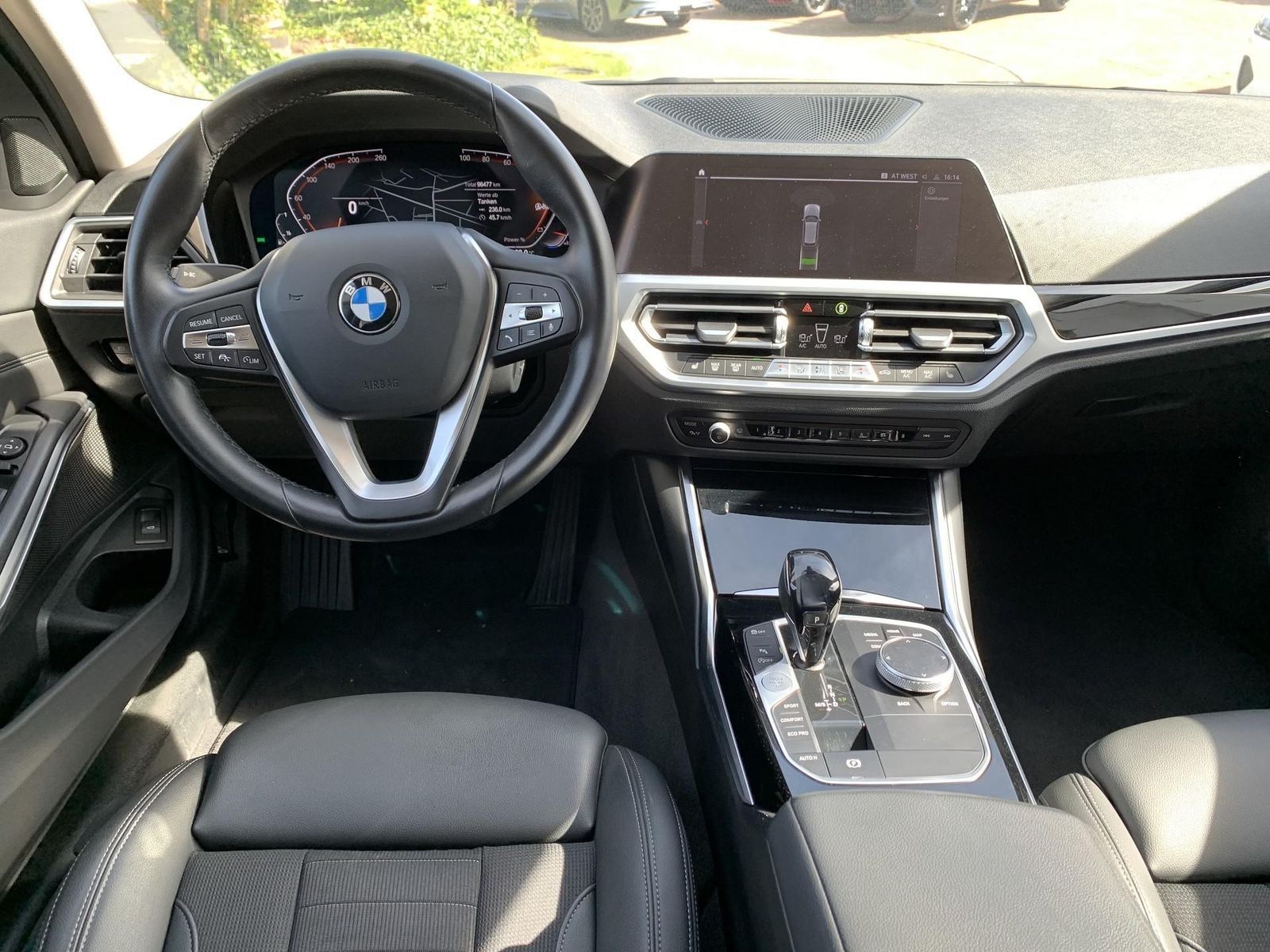 BMW 330i Touring Sport Line - Samsaru's Car Outlet