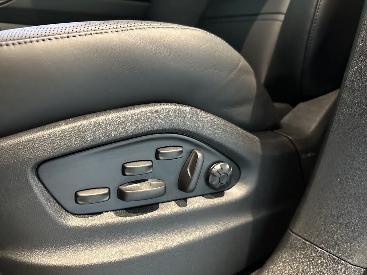 Porsche Cayenne*BEIFAHRER-DISPLAY*HEAD UP*ACC*21Z*
