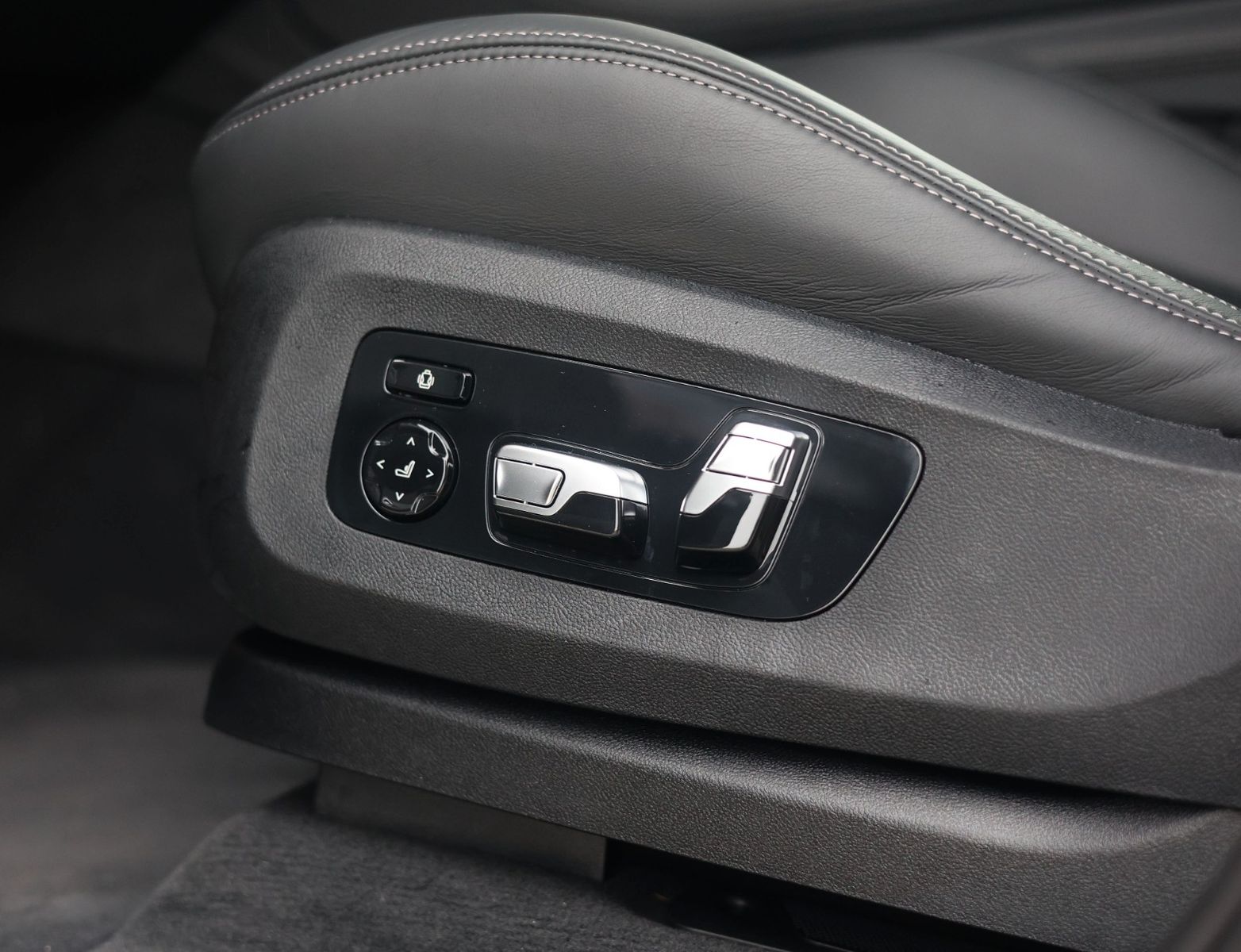 BMW X5 50e xDrive | Pano - AHK - HUD