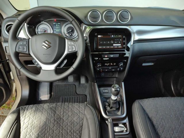 Suzuki Vitara Comfort+ - Samsaru's Car Outlet