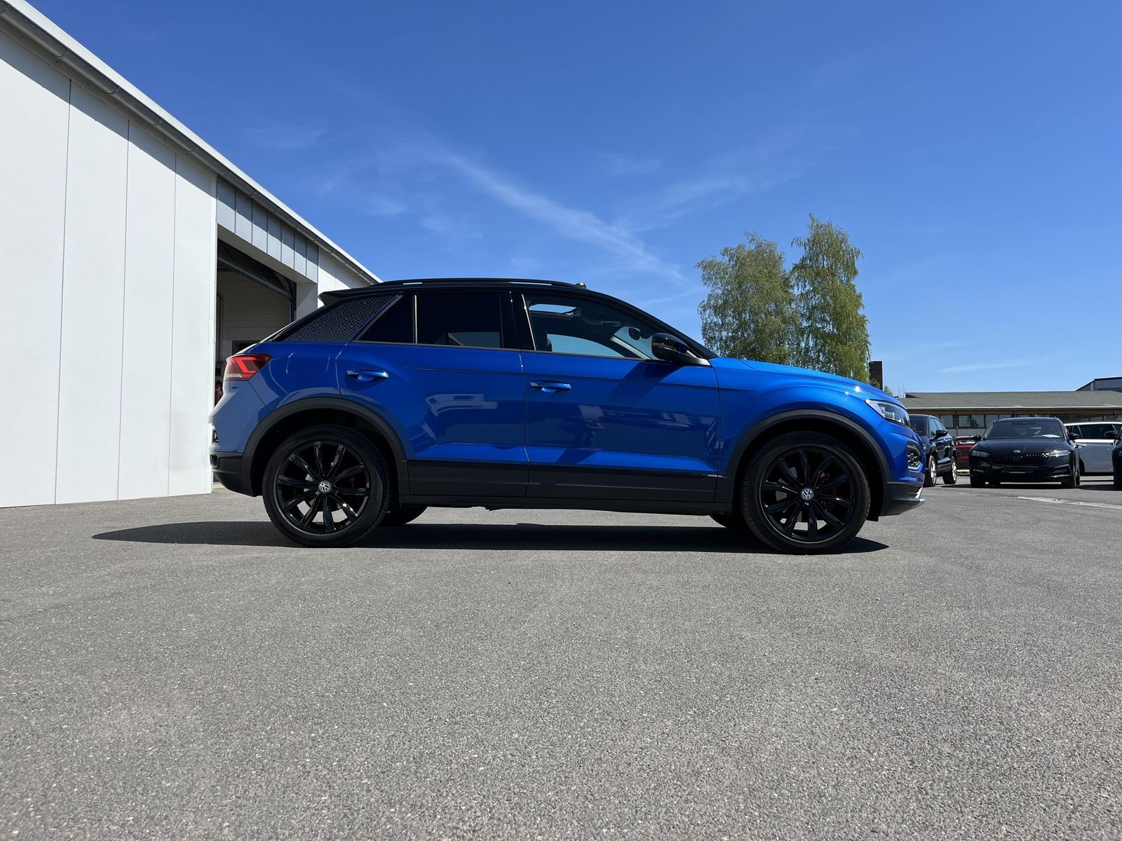Volkswagen T-Roc 2.0 TSI DSG 4Motion Sport - Samsaru's Car Outlet