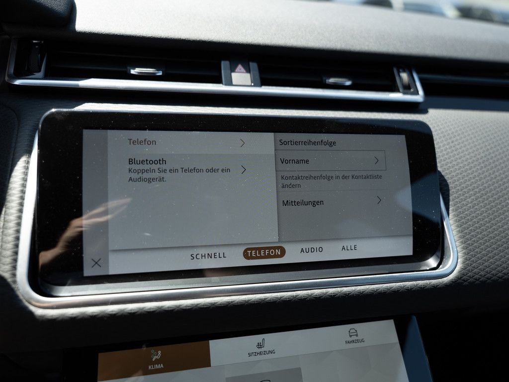 Range Rover Velar P400e S - Samsaru's Car Outlet