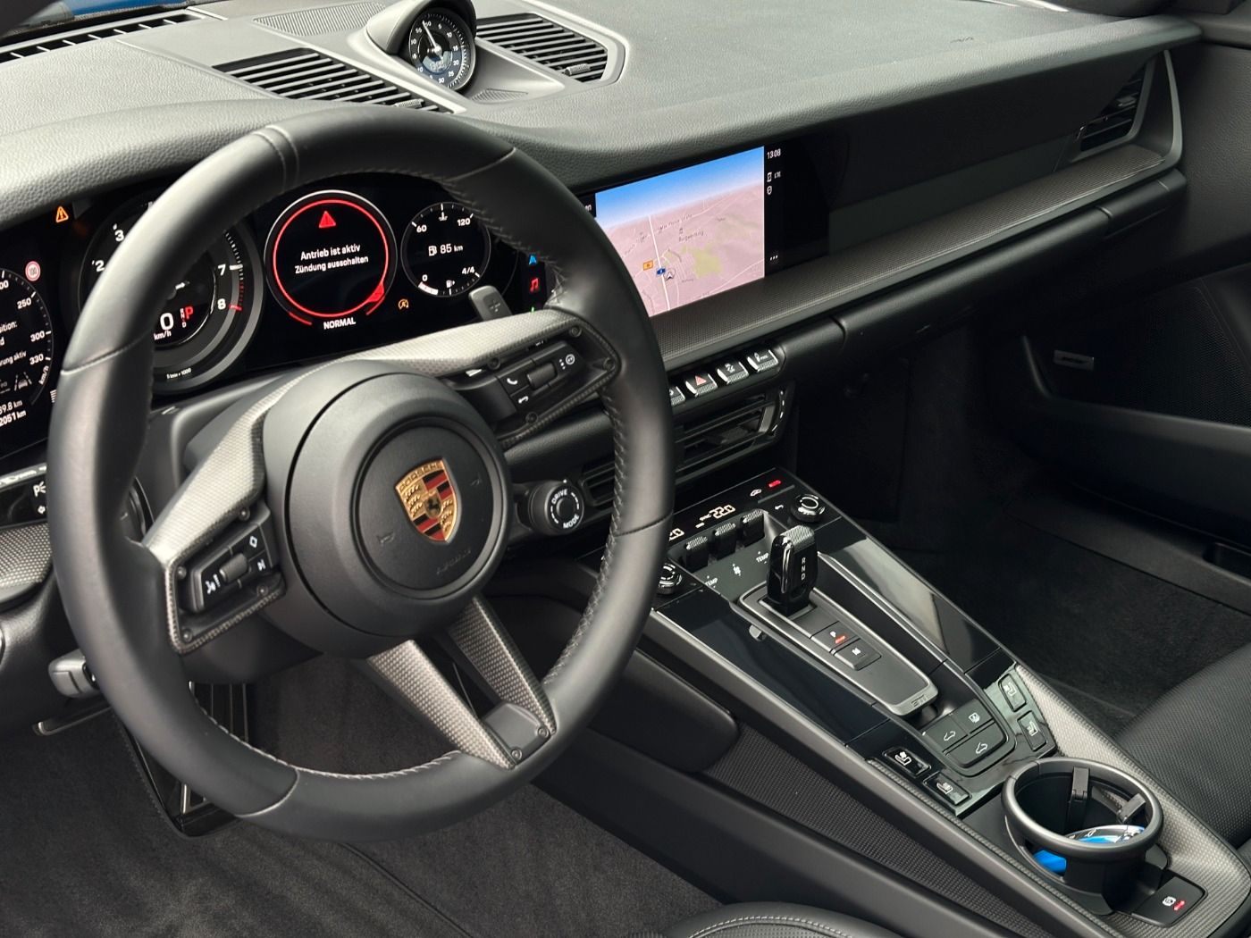 Porsche 992 911 Carrera 4 GTS BOSE 360° Sportsitze