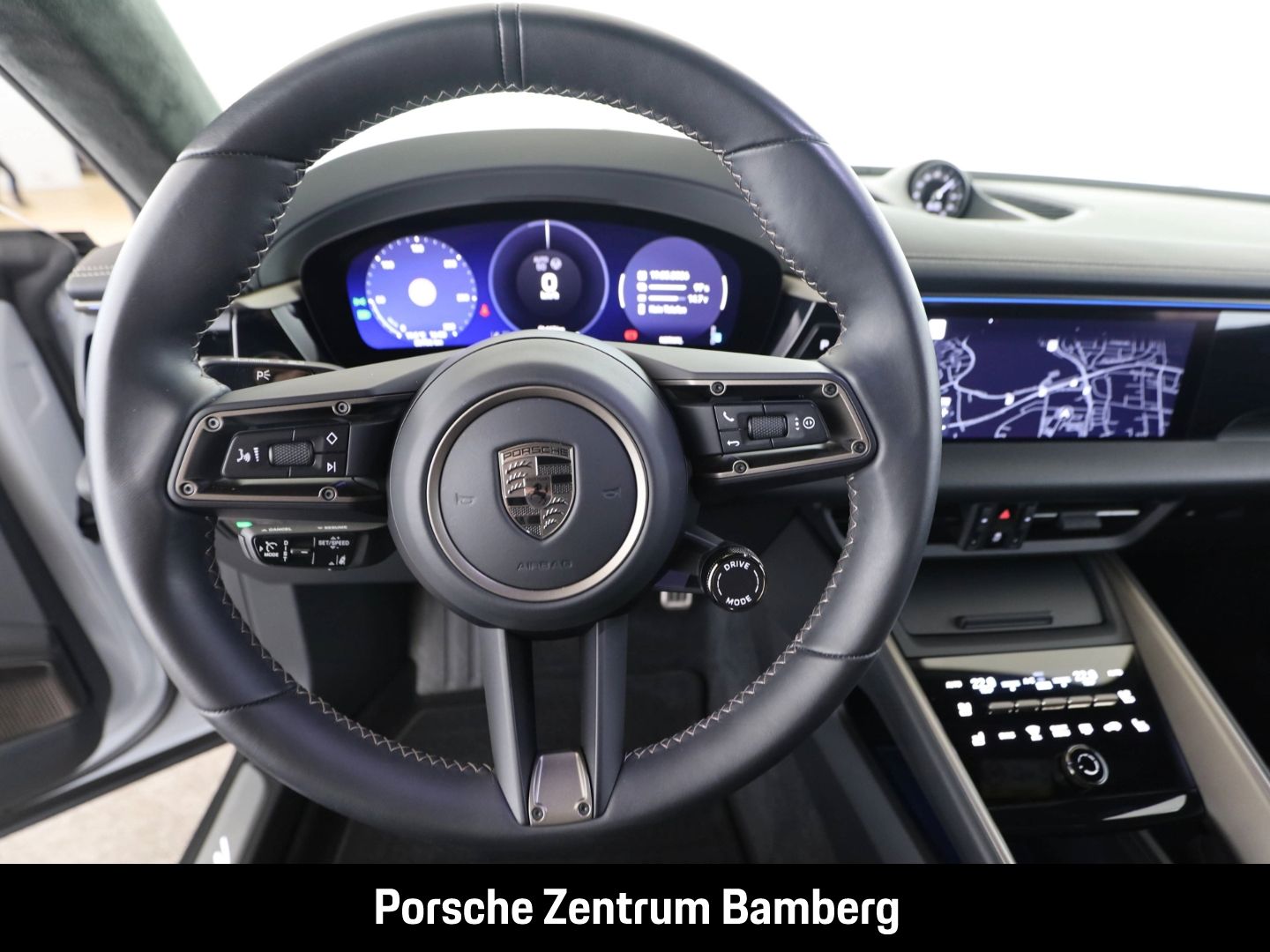 Porsche Macan Turbo/ Burmester/ Akustikglas/ Head-Up uvm