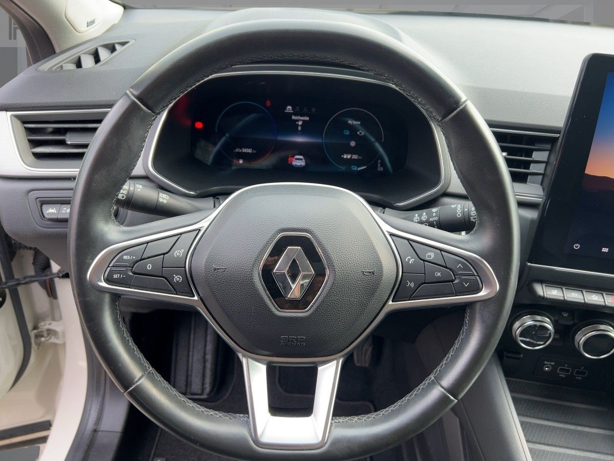 Renault Captur 2 INTENS E-TECH PLUG-IN - Samsaru's Car Outlet