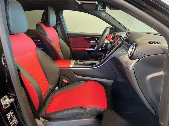 Mercedes-Benz GLC 300 d 4M AMG Night Pano/AHK/20"/360°/Distron