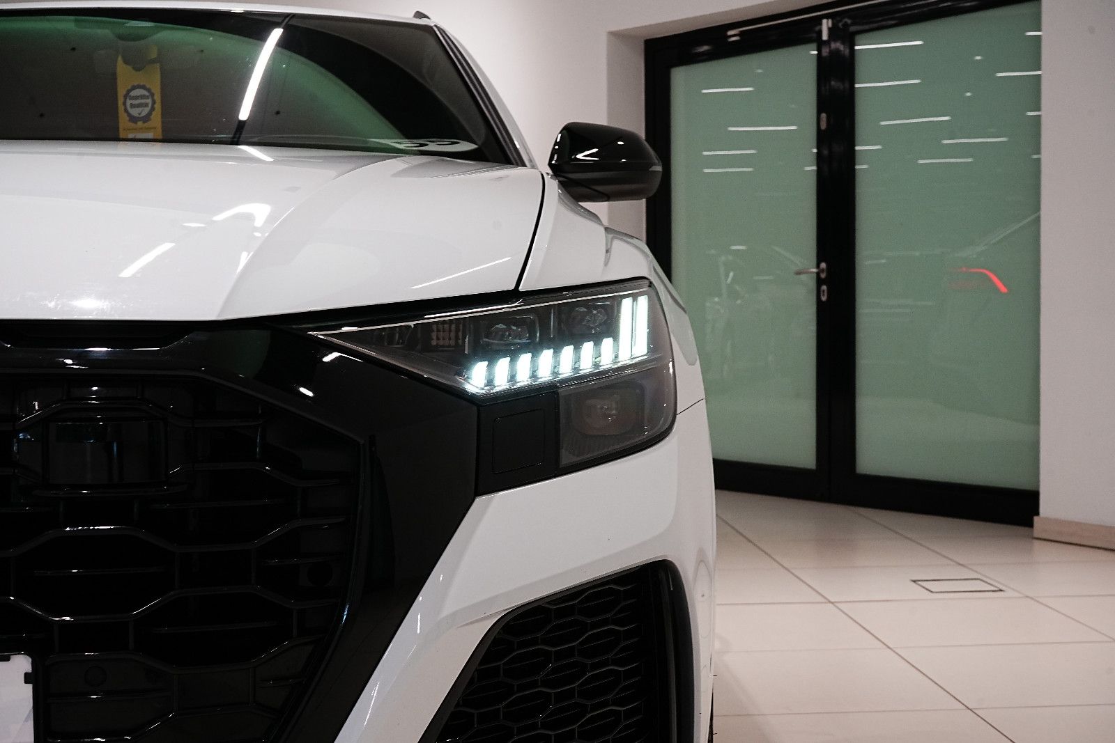 Audi RSQ8 4.0|HUD|KERAMIK|CARBON|SOFT|LUFT|3D|MASSAG|