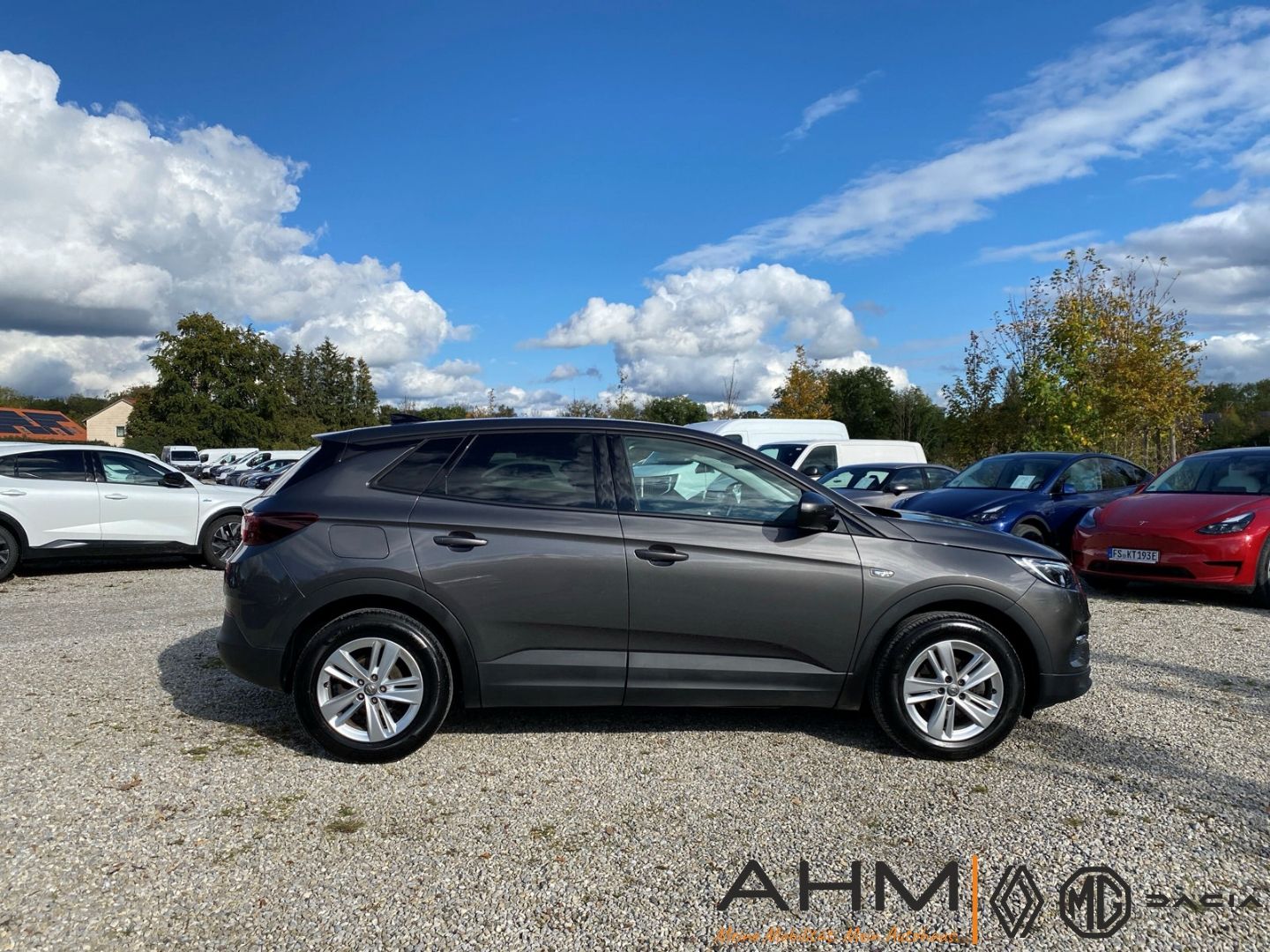 Opel Grandland X Edition 1.5 D - Samsaru's Car Outlet