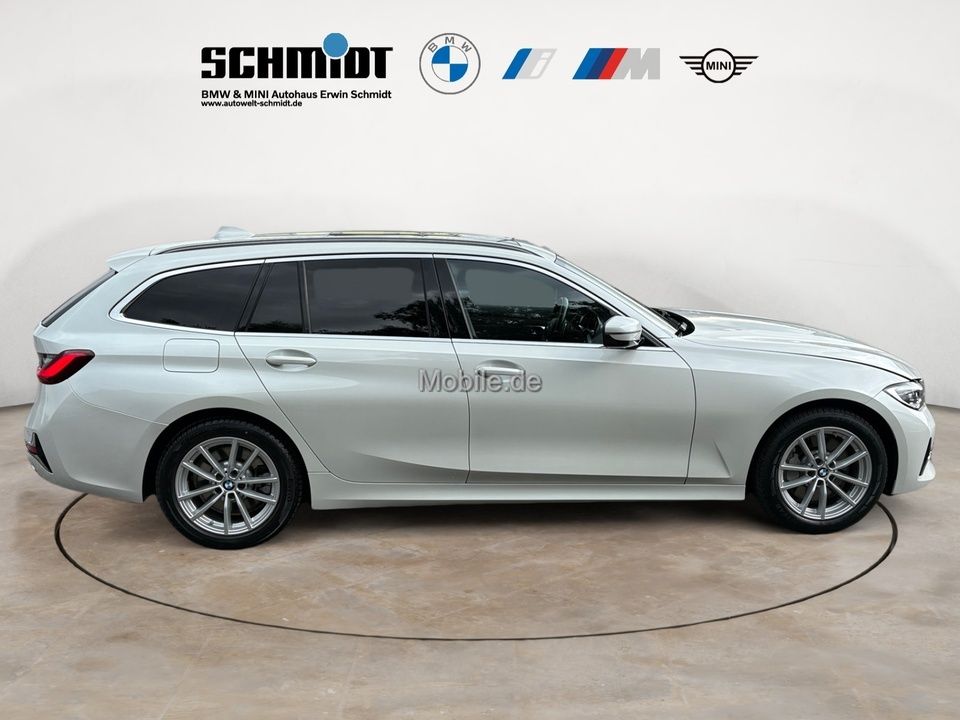 BMW 330d Touring Luxury Line - Samsaru's Car Outlet