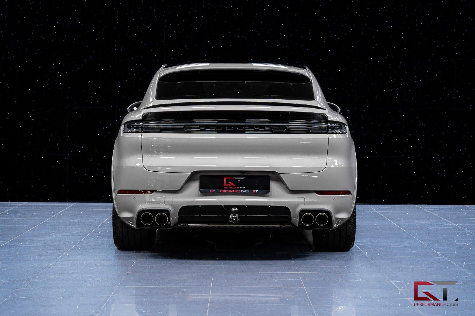 Porsche Cayenne E-Hyb Coupé 2025 Club SportDesign 18 Way