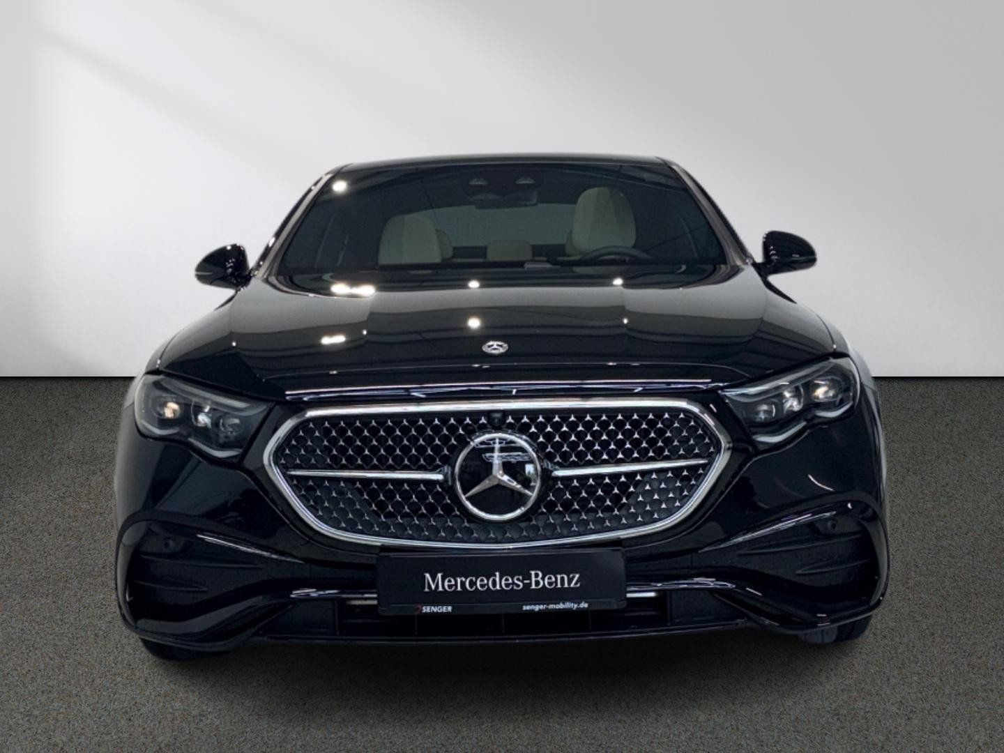 Mercedes-Benz E 450 d 4M AMG Night Superscreen Panorama 20"