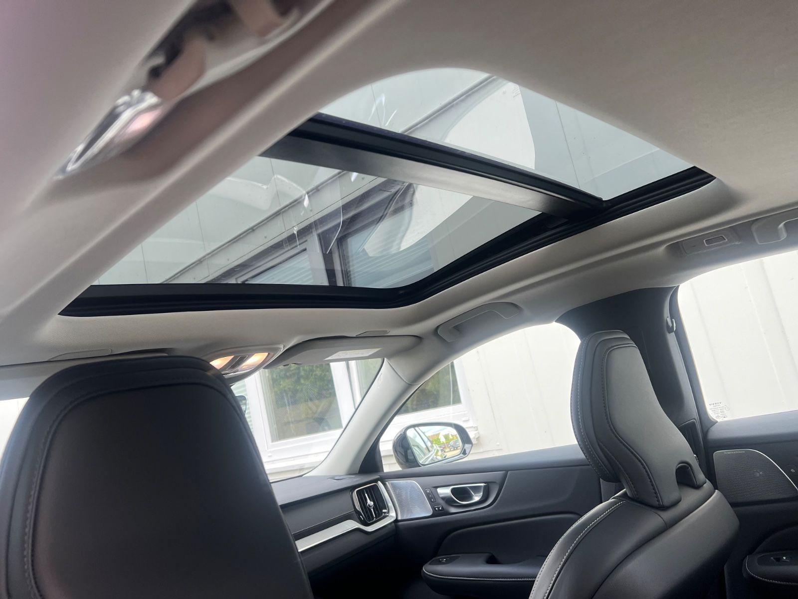 Volvo S60 B5 B Ultimate Dark AWD GARANTIE -40%