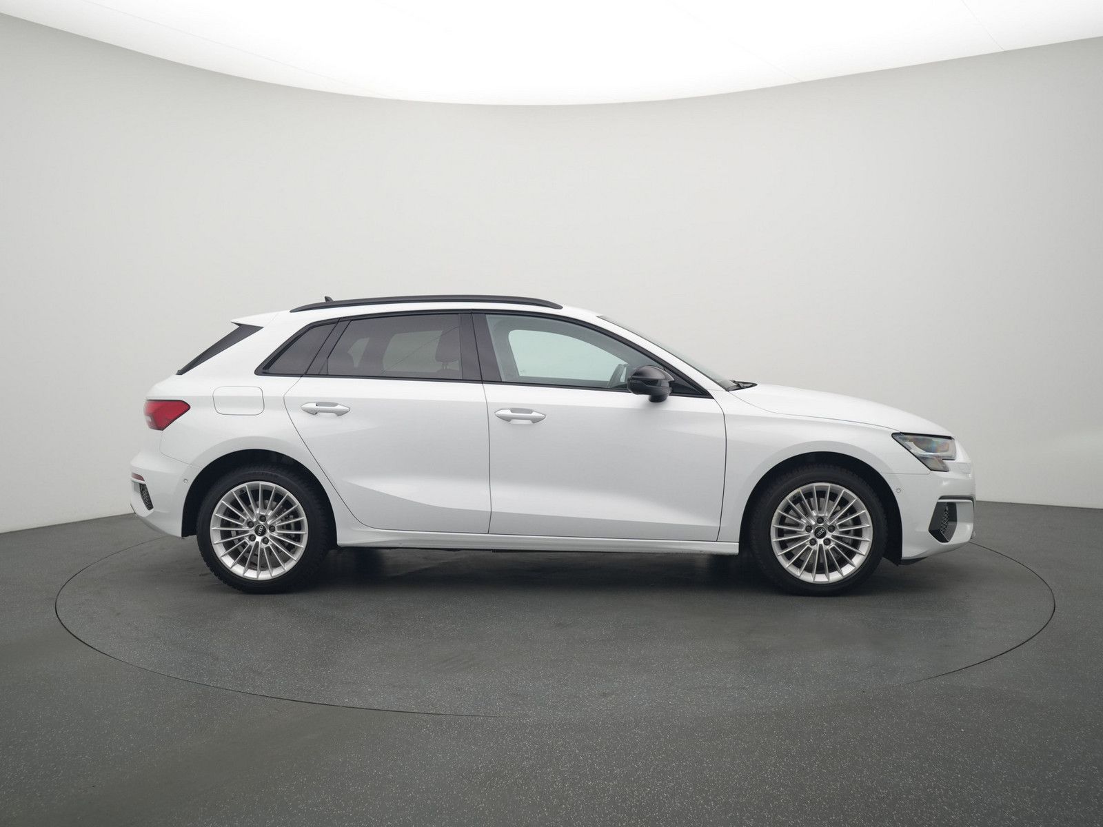 Audi A3 - Samsaru's Car Outlet