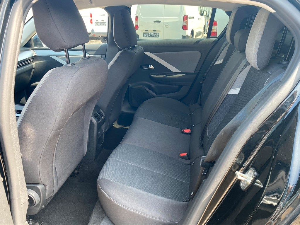 Opel Astra L Lim. Business Edition - Samsaru's Car Outlet