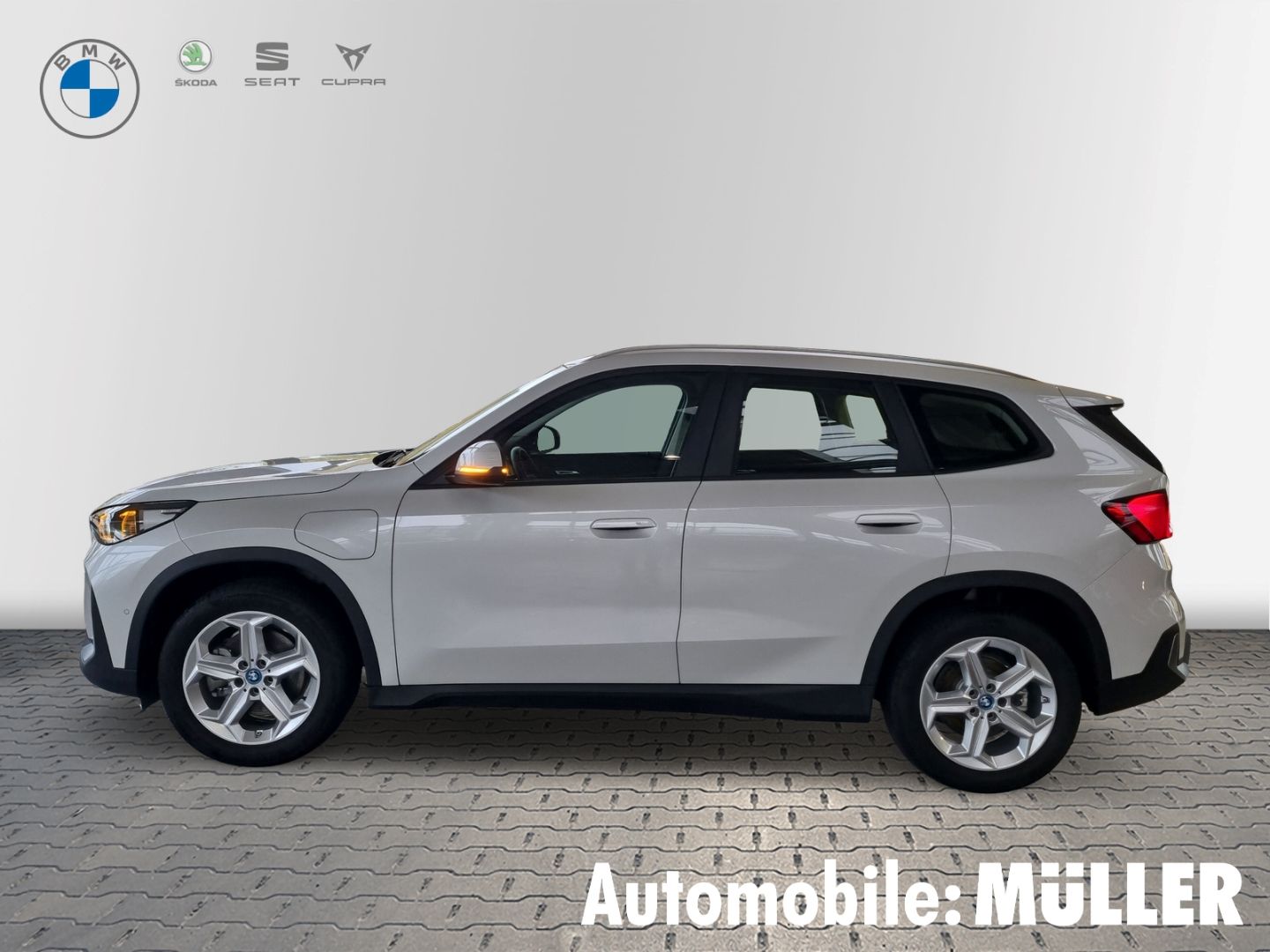 BMW X1 25e - Samsaru's Car Outlet