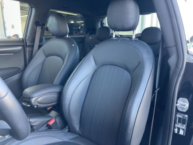 MINI Cooper - Samsaru's Car Outlet