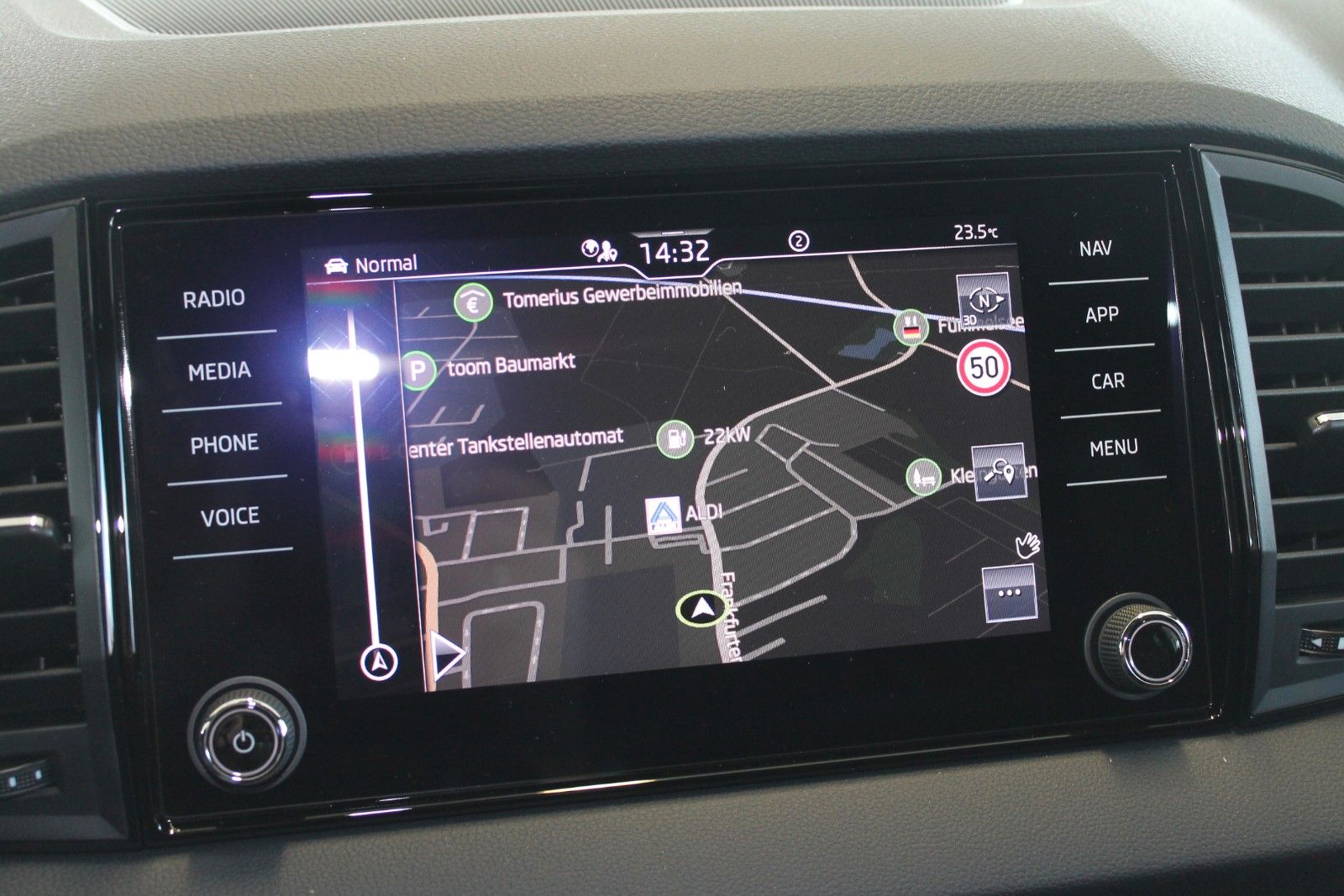 Skoda Karoq 1.5 TSI DSG Sportline